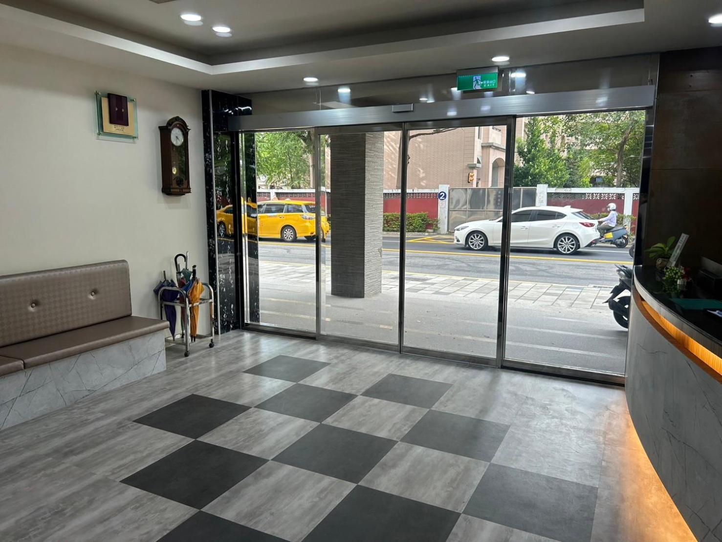 סינצ'ו סיטי 心園生活旅店 Xin Yuan Hotel מראה חיצוני תמונה